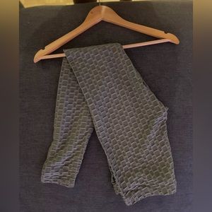 Grey-green gym wear fits like US 6